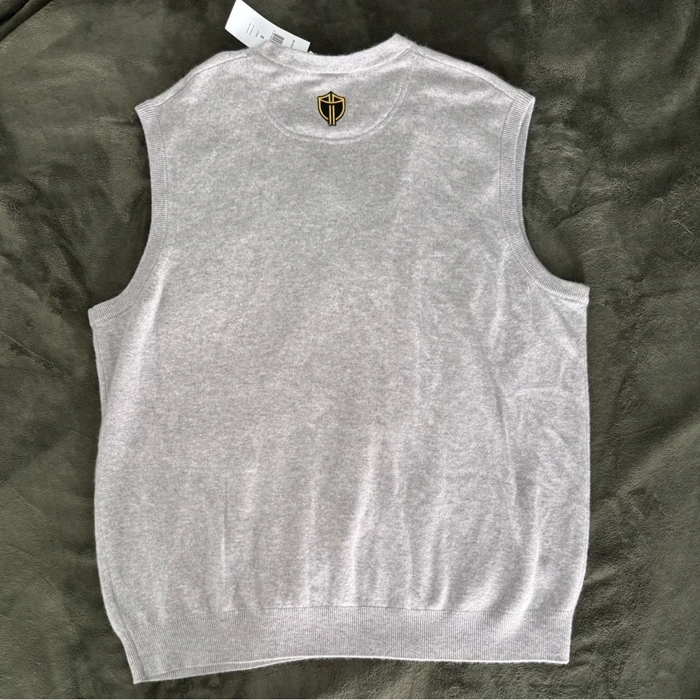 Lacoste men's chalkboard heather cashmere V-neck vest 3XL